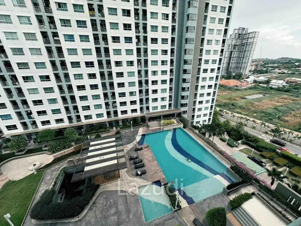Lumpini Seaview Jomtien Condominium for Sale