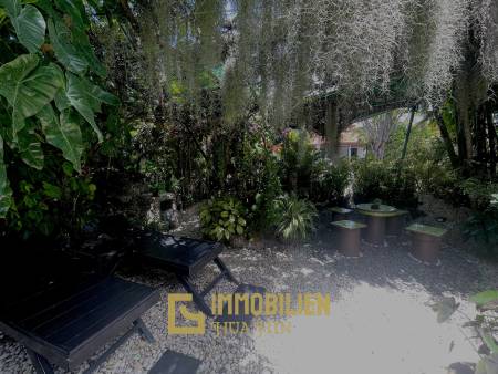 Meernah / sehr gepflegtes Resort / tropischer Garten