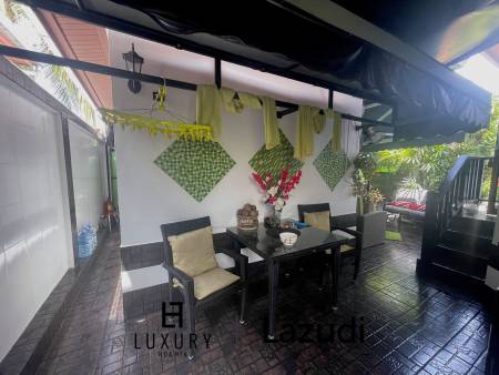 Near the sea / very well-maintained resort / tropical garden
