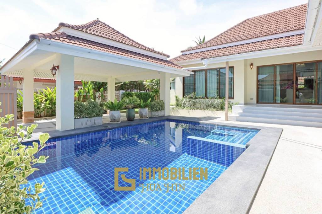 190 sqm pool villa in Thap Tai Hua Hin freehold