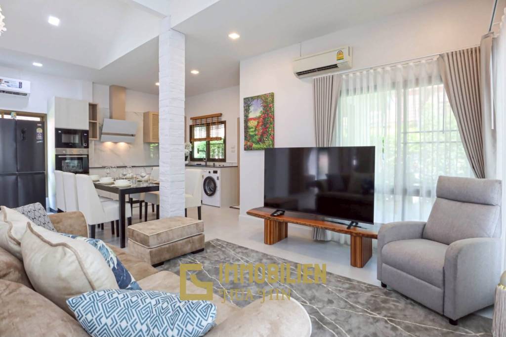 190 sqm pool villa in Thap Tai Hua Hin freehold
