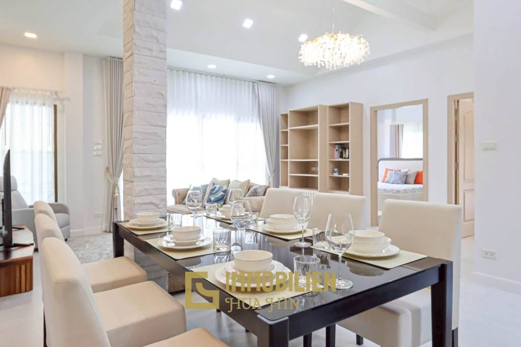 190 sqm pool villa in Thap Tai Hua Hin freehold