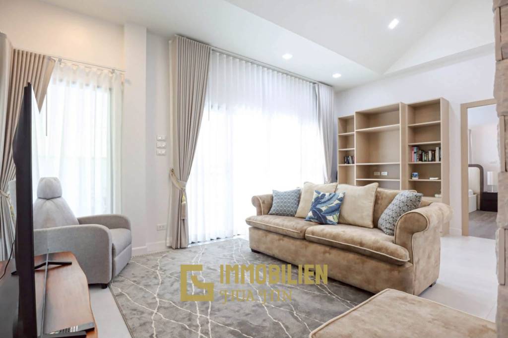 190 sqm pool villa in Thap Tai Hua Hin freehold