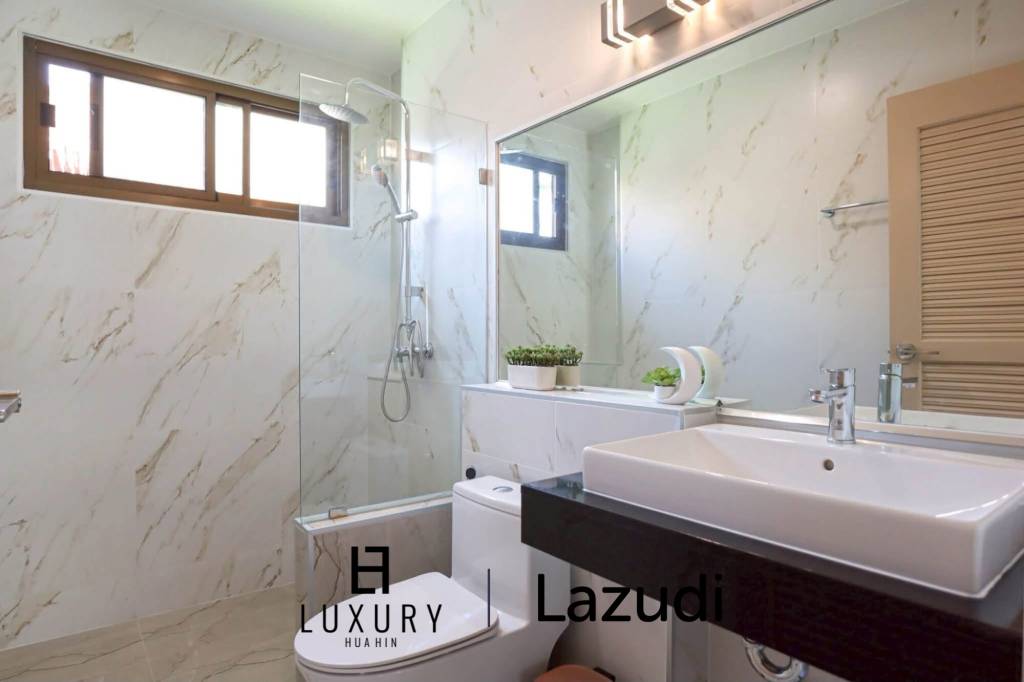 190 sqm pool villa in Thap Tai Hua Hin freehold