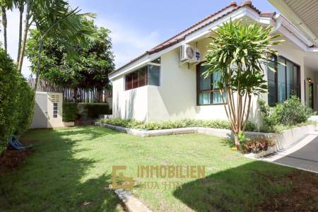190 sqm pool villa in Thap Tai Hua Hin freehold