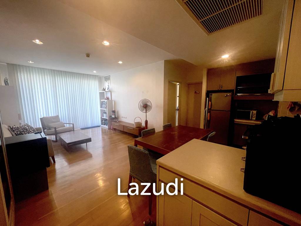 Close to the beach / pool view / balcony