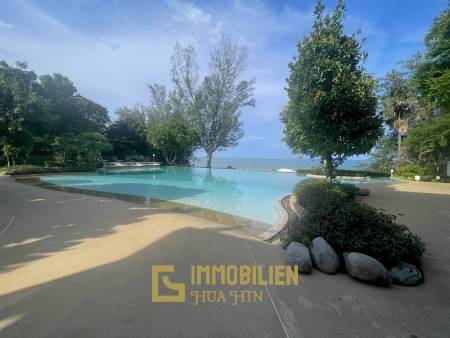 Strandnah / Poolblick / Balkon