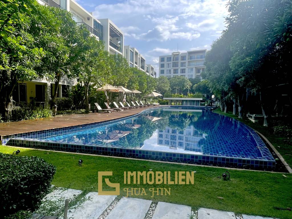 Strandnah / Poolblick / Balkon