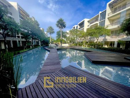 Strandnah / Poolblick / Balkon
