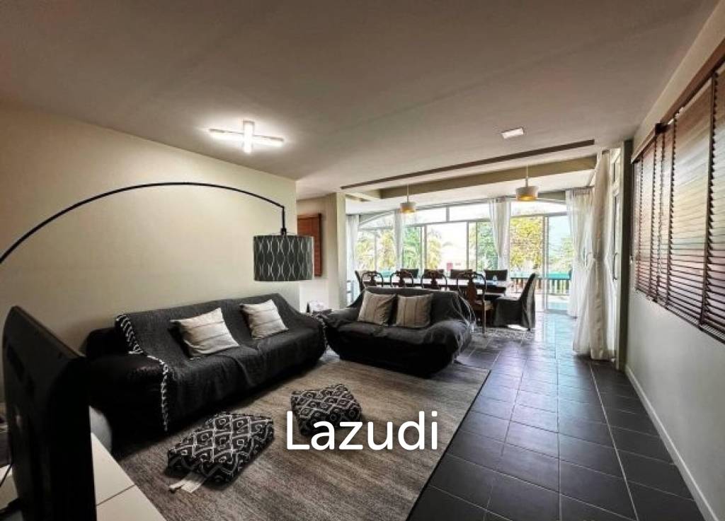 3 STOREY VILLA CLOSE TO THE BEACH IN KHAO KA LOK