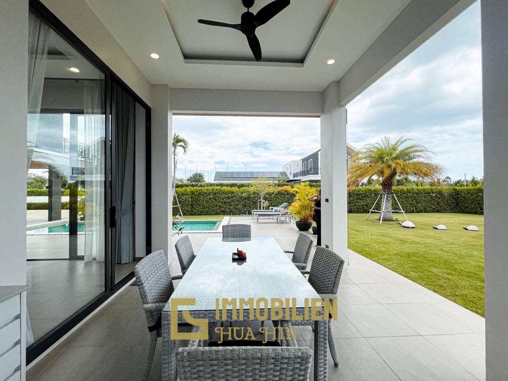 300sqm pool villa with rooftop terrace in Pak Nam Pran