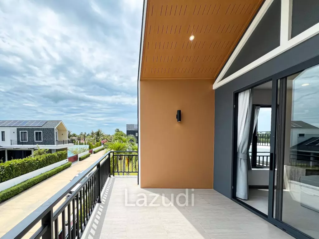 300sqm pool villa with rooftop terrace in Pak Nam Pran