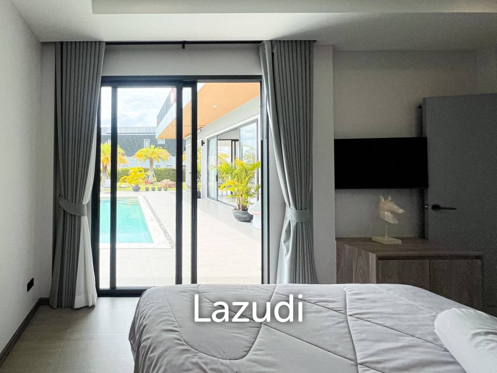 300sqm pool villa with rooftop terrace in Pak Nam Pran