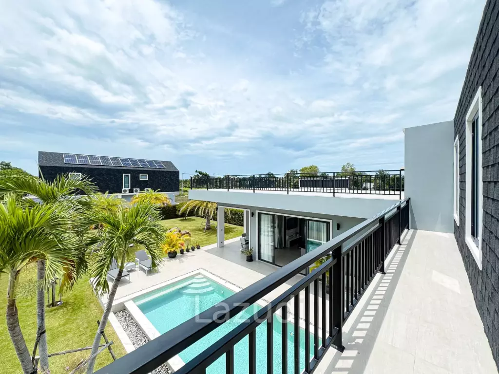 300sqm pool villa with rooftop terrace in Pak Nam Pran