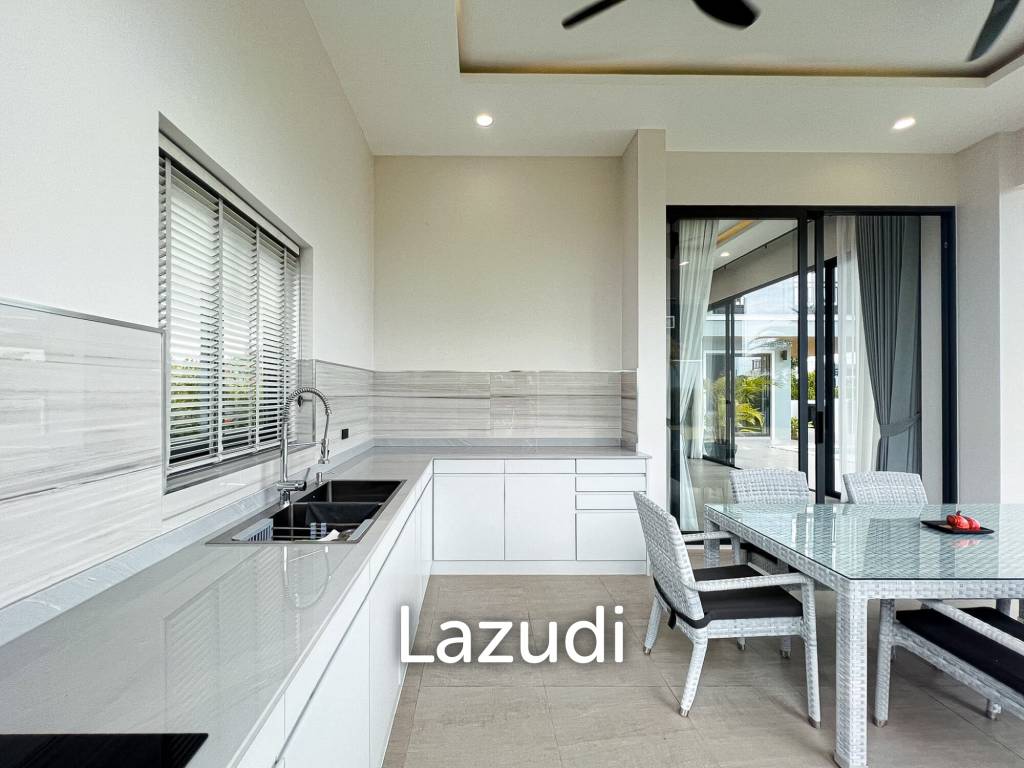 300sqm pool villa with rooftop terrace in Pak Nam Pran
