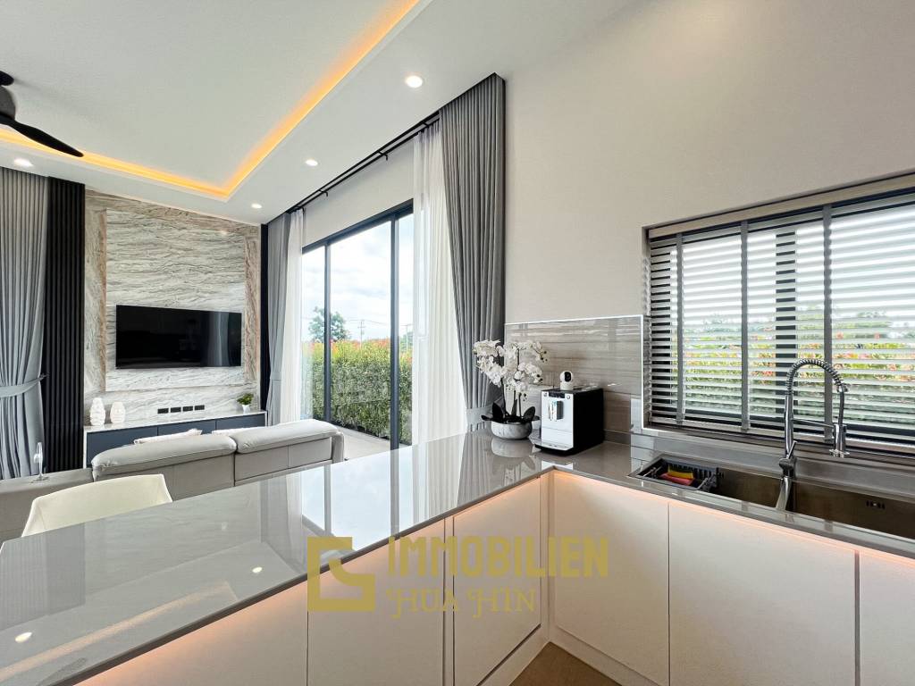300sqm pool villa with rooftop terrace in Pak Nam Pran
