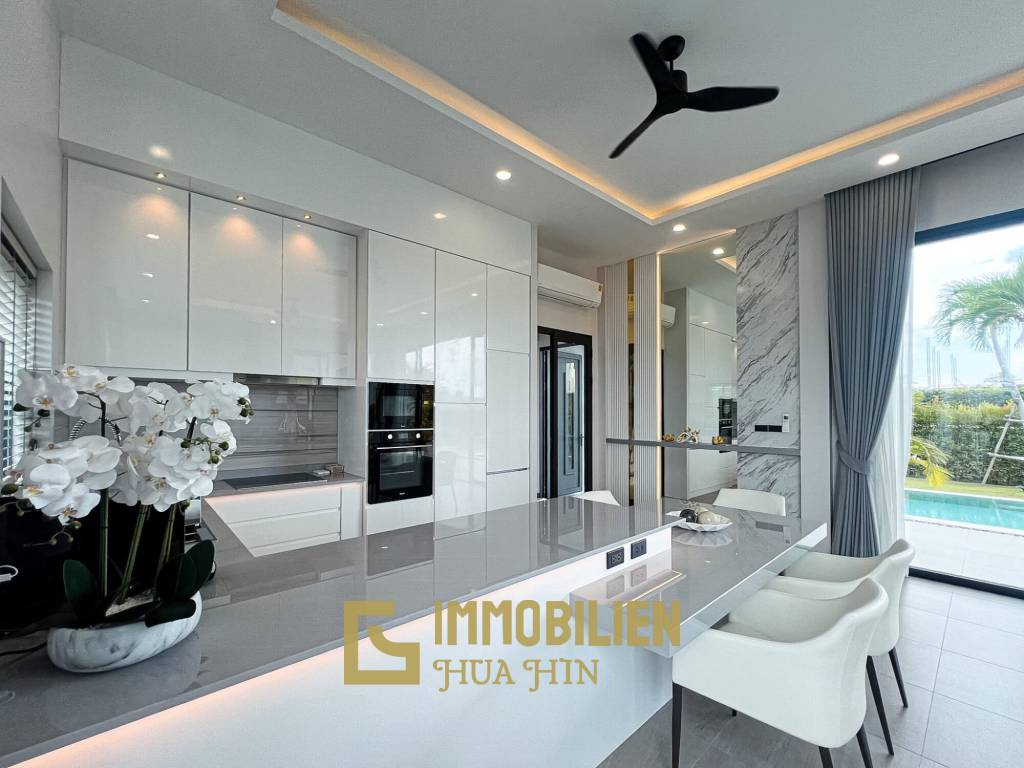 300sqm pool villa with rooftop terrace in Pak Nam Pran