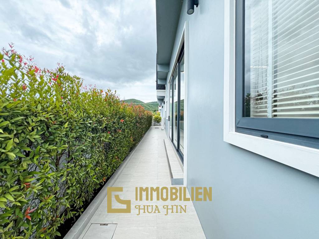300sqm pool villa with rooftop terrace in Pak Nam Pran