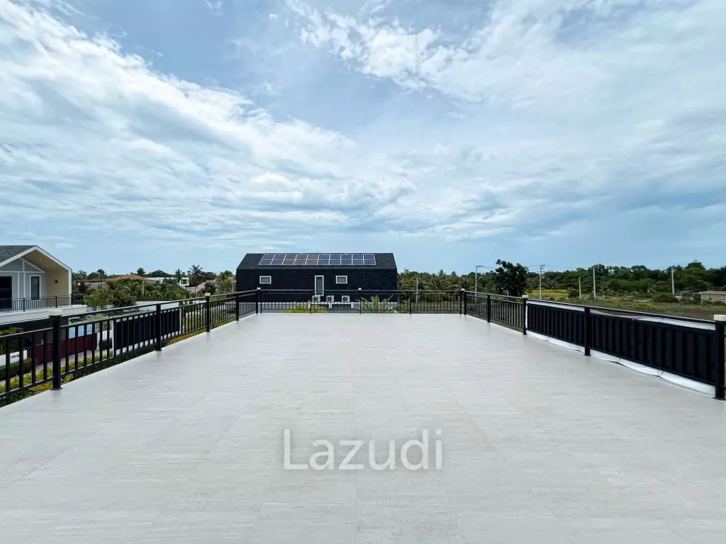 300sqm pool villa with rooftop terrace in Pak Nam Pran
