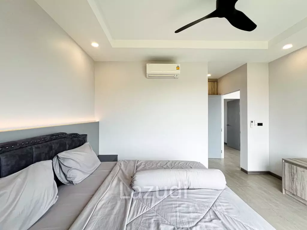 300sqm pool villa with rooftop terrace in Pak Nam Pran