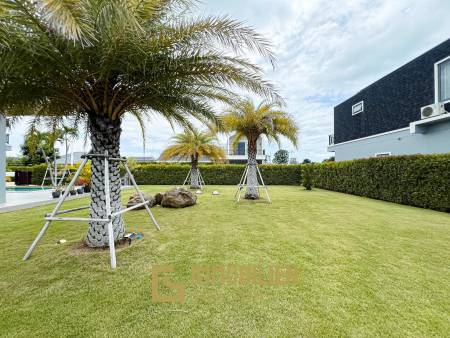 300sqm pool villa with rooftop terrace in Pak Nam Pran