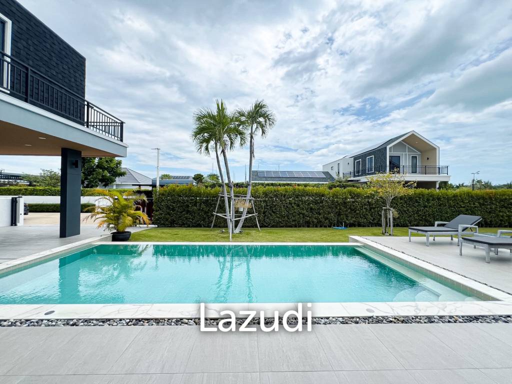 300sqm pool villa with rooftop terrace in Pak Nam Pran