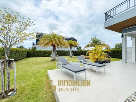 300sqm pool villa with rooftop terrace in Pak Nam Pran