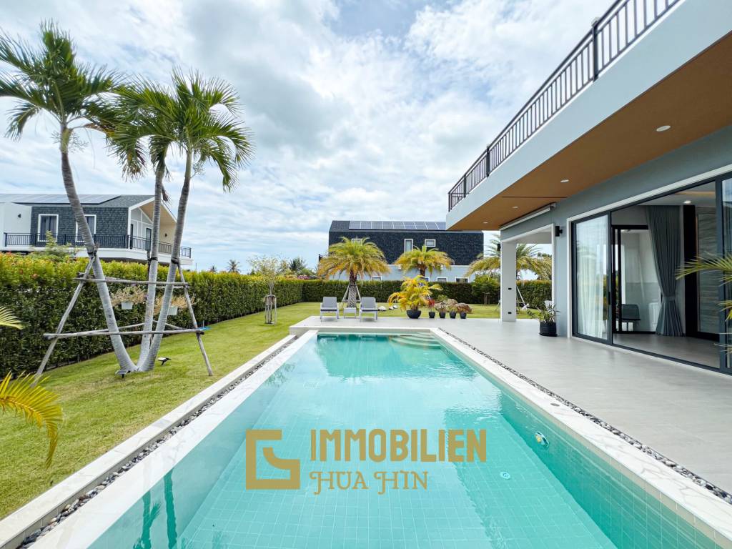 300sqm pool villa with rooftop terrace in Pak Nam Pran