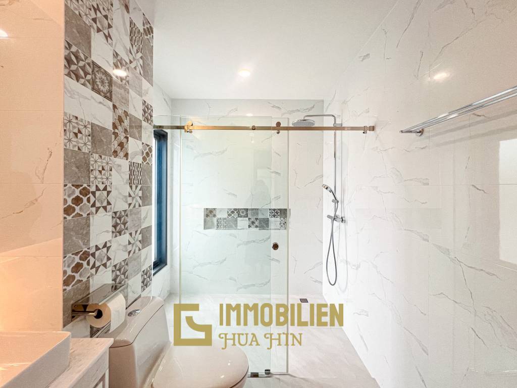 300sqm pool villa with rooftop terrace in Pak Nam Pran
