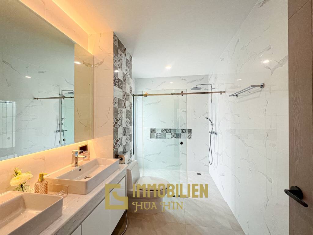 300sqm pool villa with rooftop terrace in Pak Nam Pran