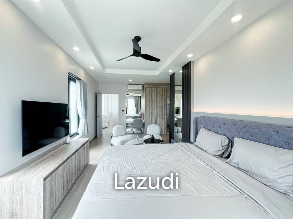 300sqm pool villa with rooftop terrace in Pak Nam Pran