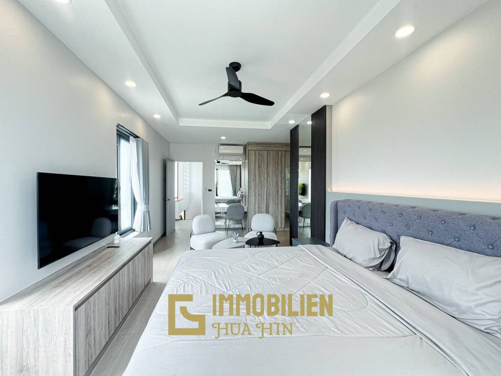 300sqm pool villa with rooftop terrace in Pak Nam Pran