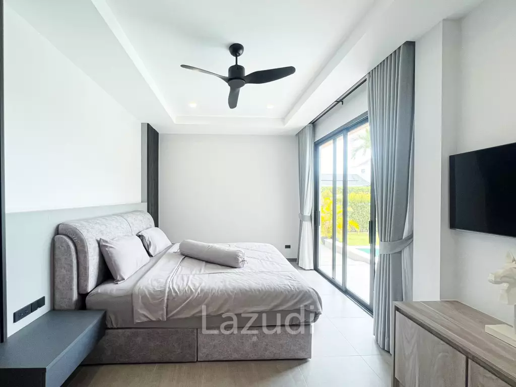300sqm pool villa with rooftop terrace in Pak Nam Pran