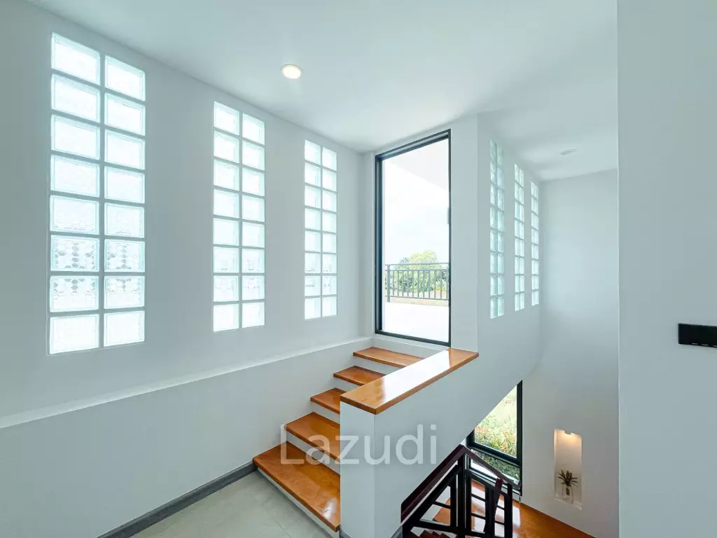 300sqm pool villa with rooftop terrace in Pak Nam Pran