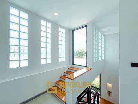 300sqm pool villa with rooftop terrace in Pak Nam Pran