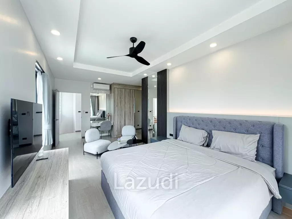 300sqm pool villa with rooftop terrace in Pak Nam Pran