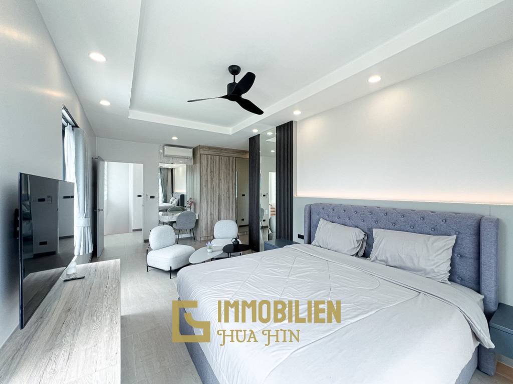 300sqm pool villa with rooftop terrace in Pak Nam Pran
