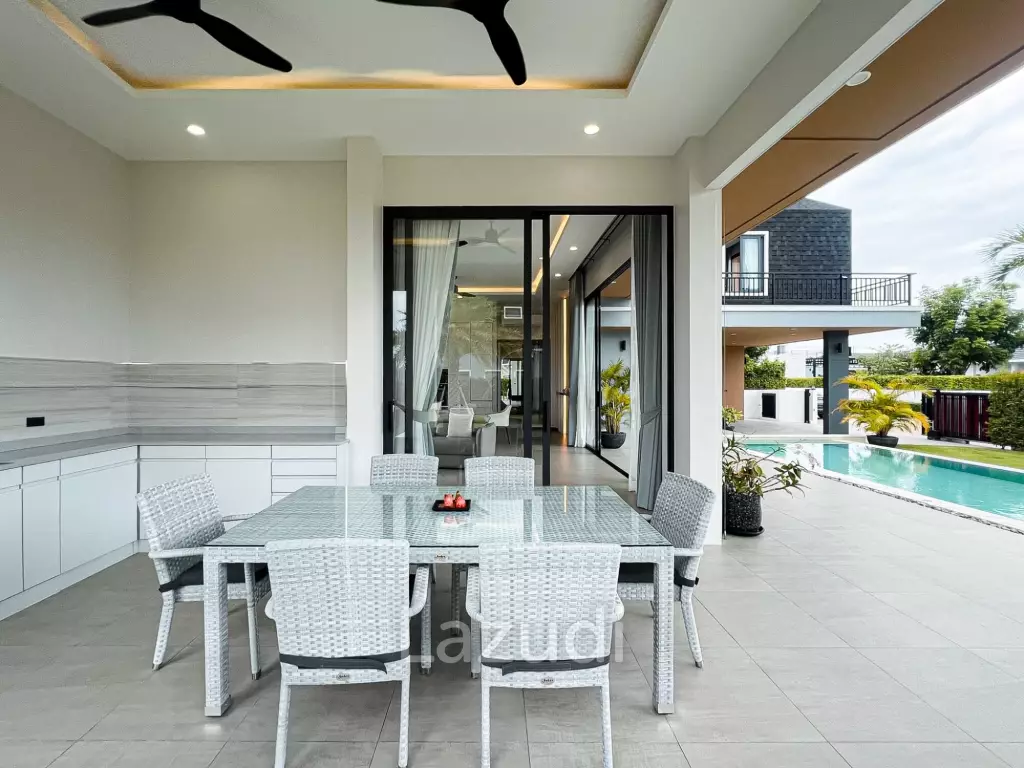 300sqm pool villa with rooftop terrace in Pak Nam Pran