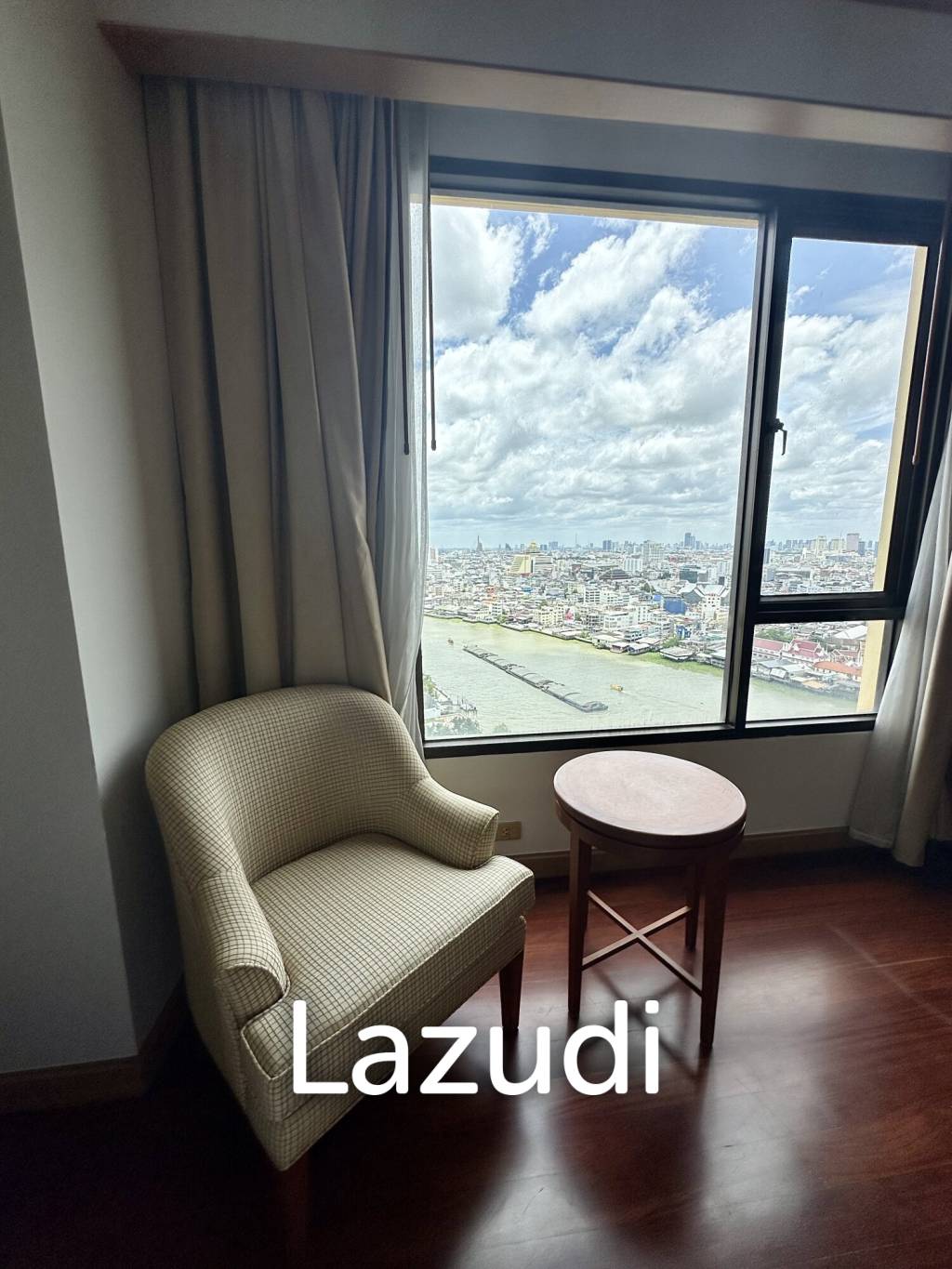 1 bedroom 1 bathroom condo 66 sqm. at Baan Chaopraya for sale
