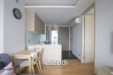 34 sqm 1 Bedroom Condo on 4th Floor at Via Botani Khlong Tan Nuea Bangkok