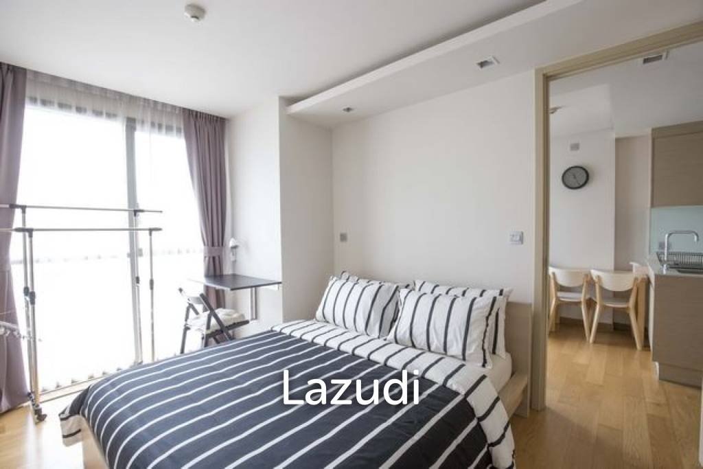 34 sqm 1 Bedroom Condo on 4th Floor at Via Botani Khlong Tan Nuea Bangkok