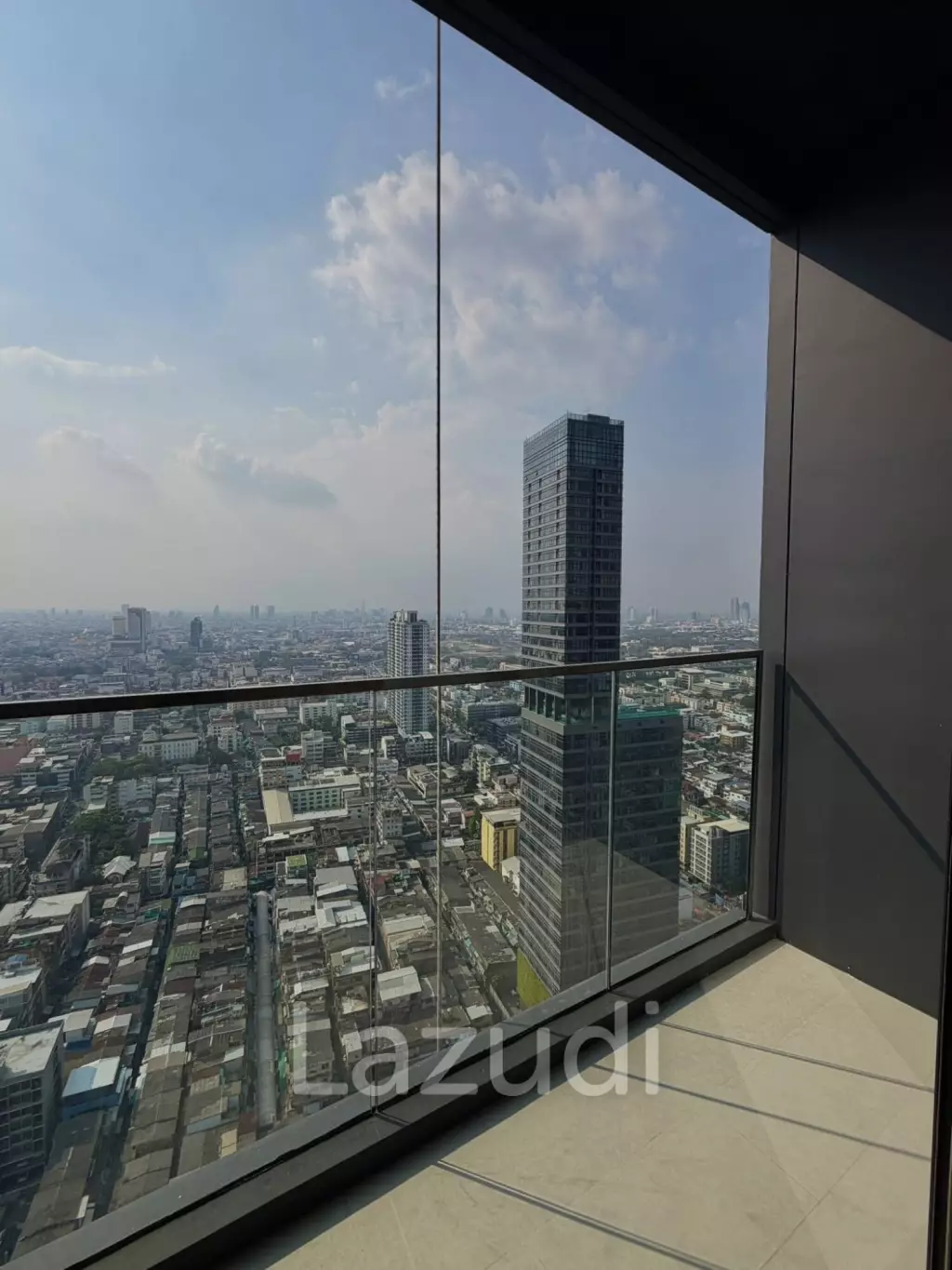 69 sqm high floor condo The Address Siam Ratchathewi Bangkok