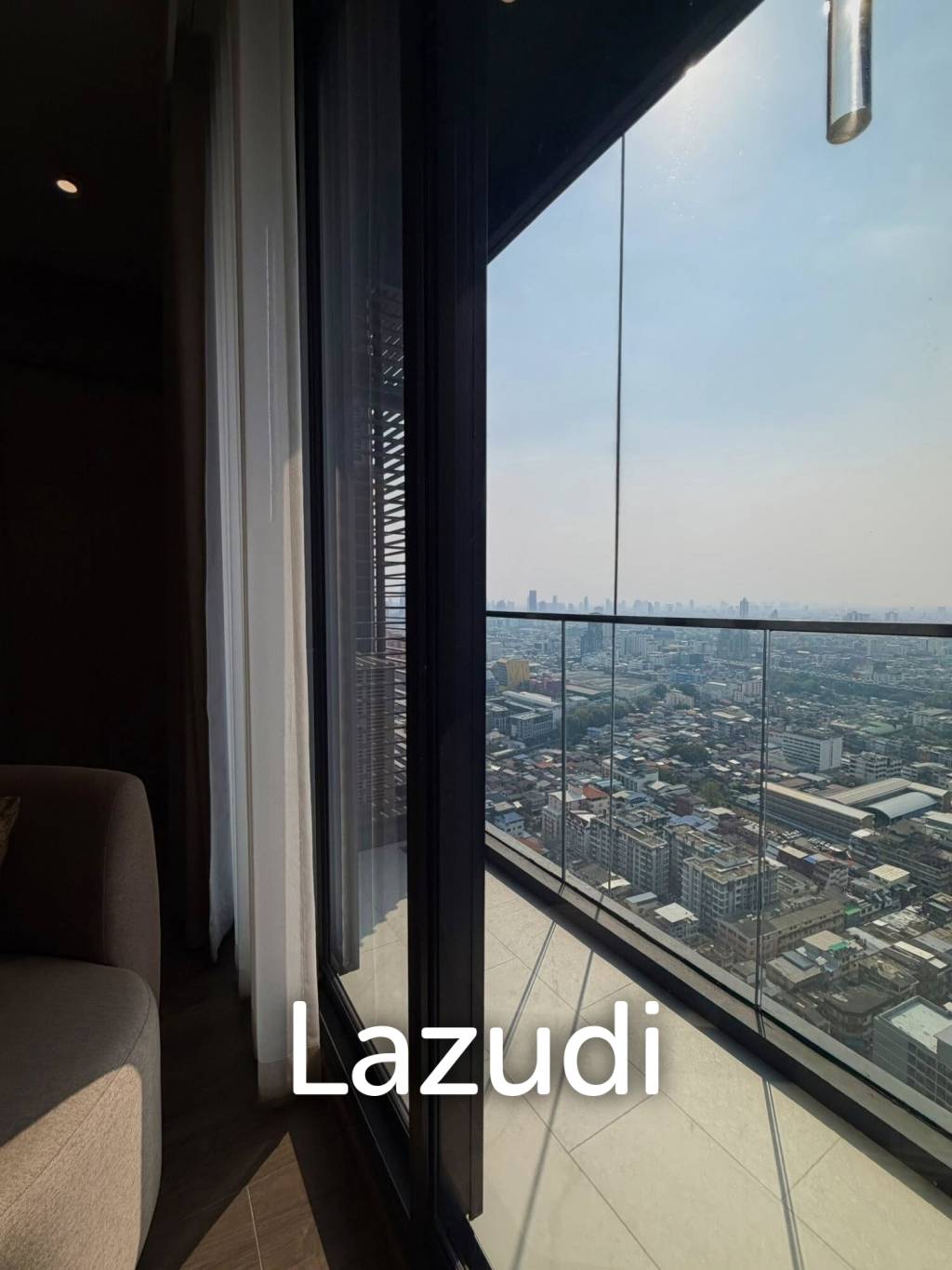 69 sqm high floor condo The Address Siam Ratchathewi Bangkok