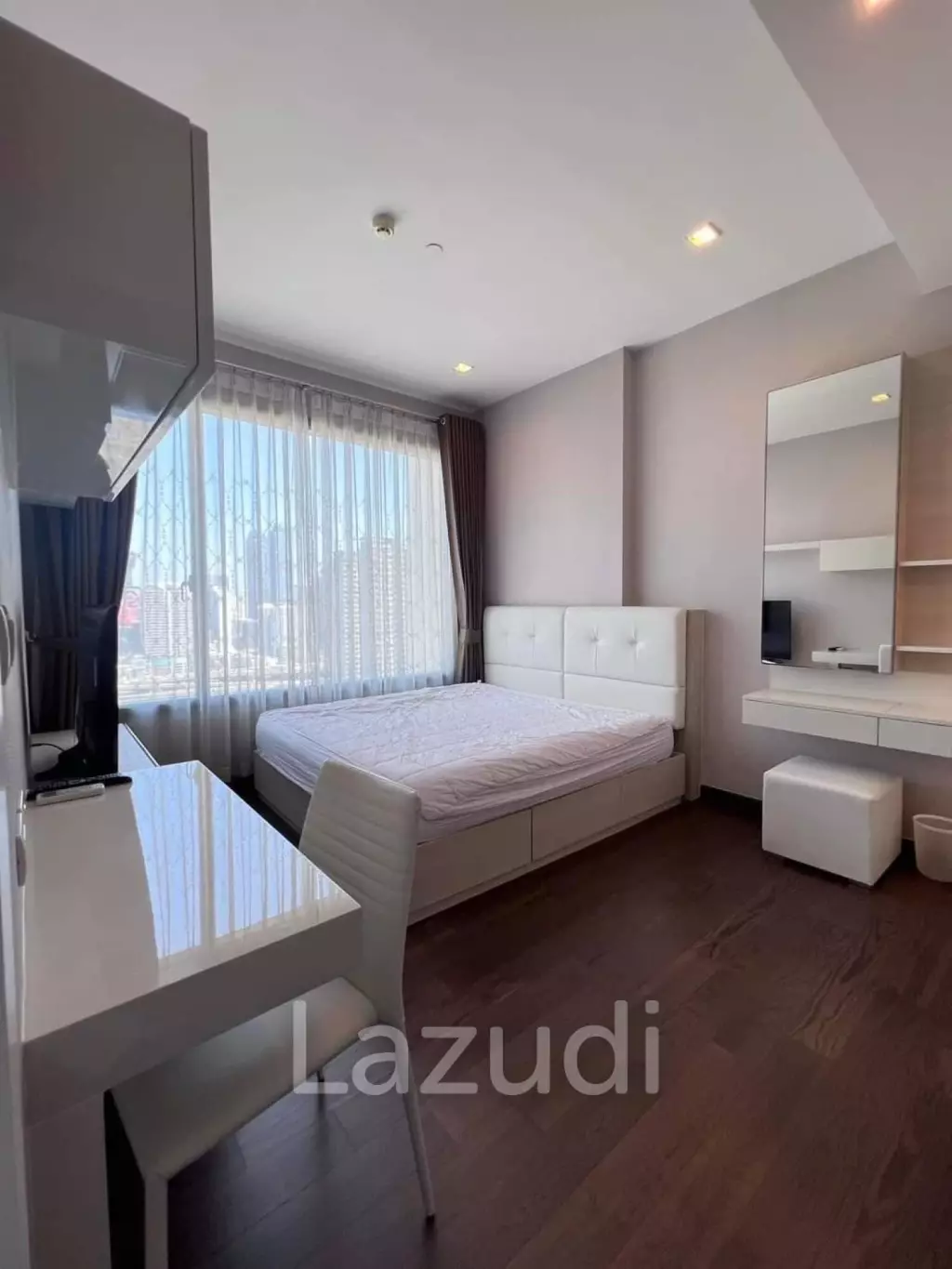 45.5 sqm 1 bedroom condo on 24th floor at Q Asoke Makkasan Bangkok