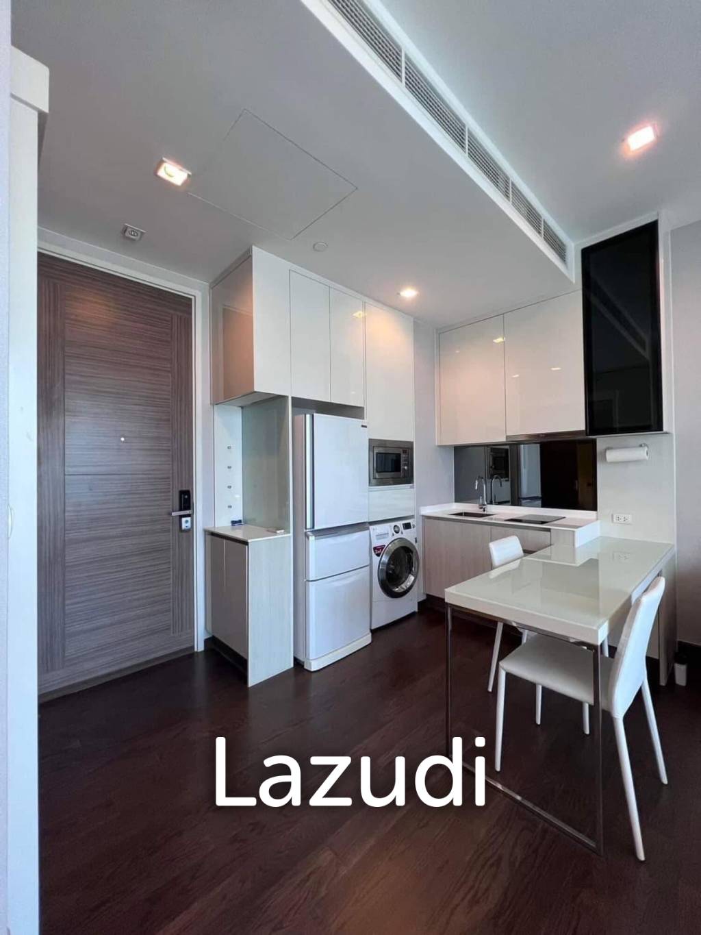 45.5 sqm 1 bedroom condo on 24th floor at Q Asoke Makkasan Bangkok