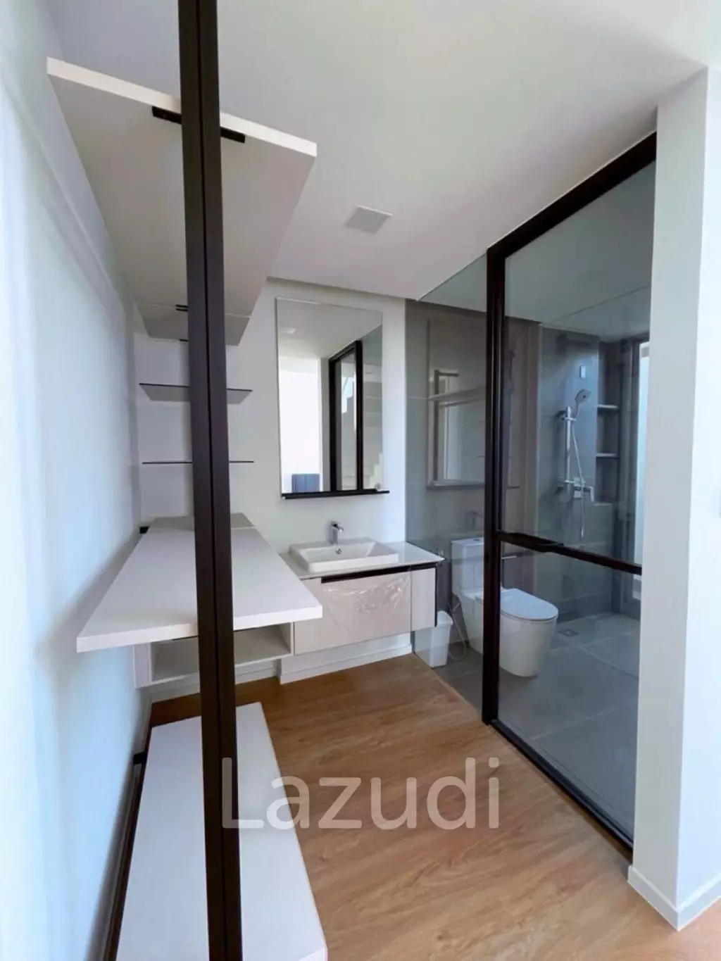 4 Bed 4 Bath Detached House For Rent in VIVE Rama 9