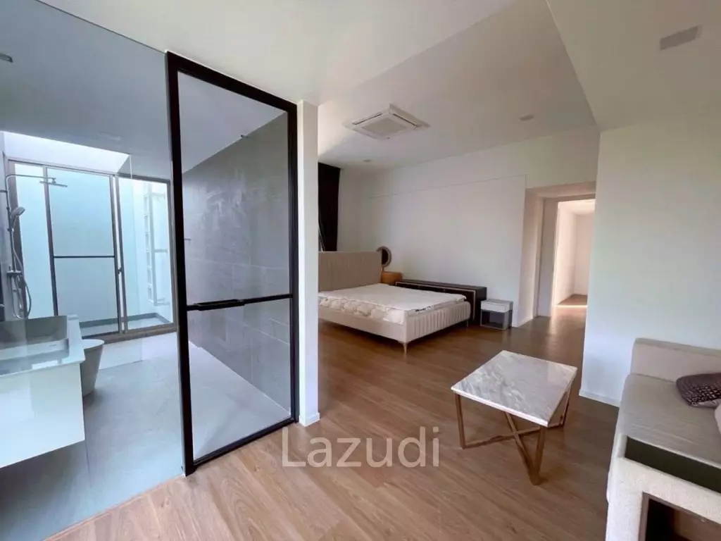 4 Bed 4 Bath Detached House For Rent in VIVE Rama 9