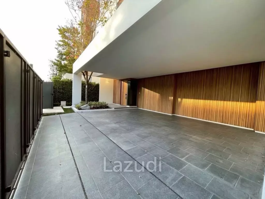 4 Bed 4 Bath Detached House For Rent in VIVE Rama 9