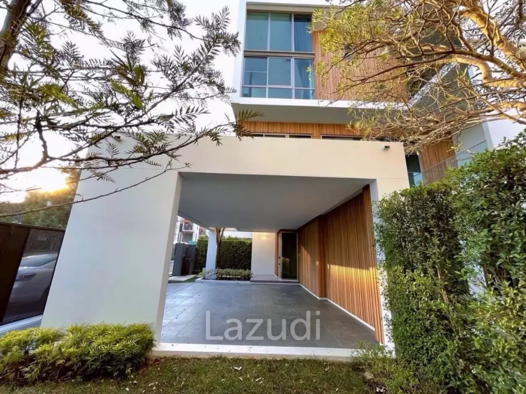 4 Bed 4 Bath Detached House For Rent in VIVE Rama 9