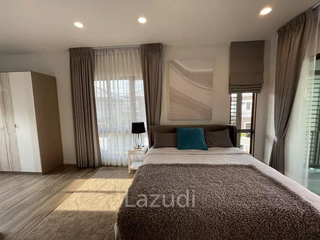 4 Bed 4 Bath Detached House For Rent in Burasiri Krungthep Kreetha